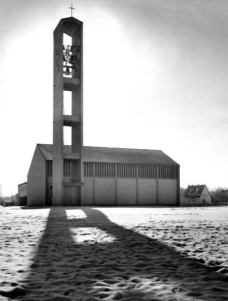 Fertige Christuskirche 1959